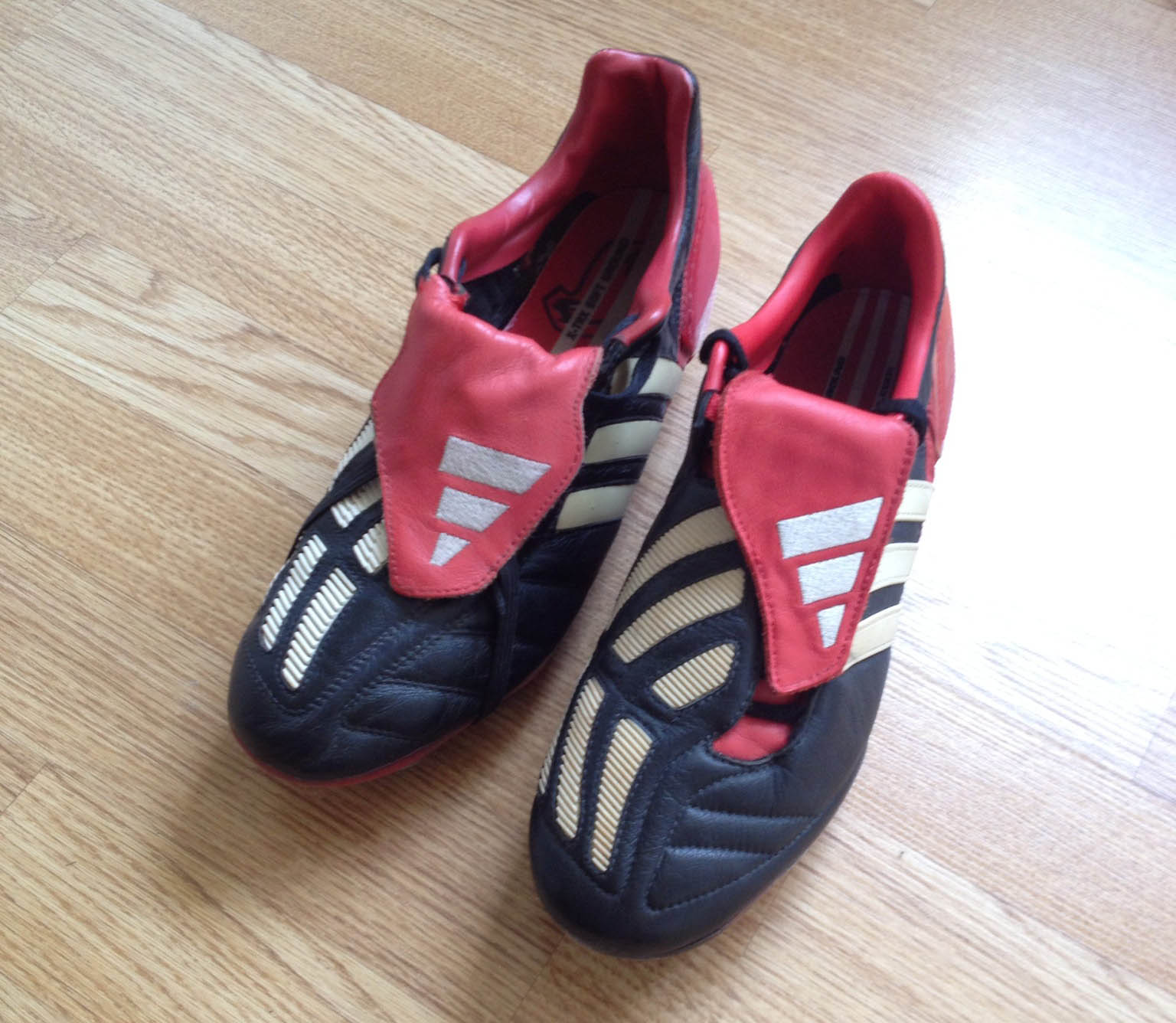 Adidas 2025 predator 2003